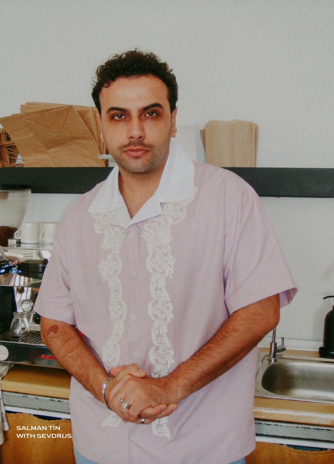 Unisex Etnik Nakışlı Yaka Detaylı Toz Pembe Gömlek