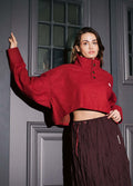 Wildcard Red Dik Yaka Yün Crop Sweatshirt